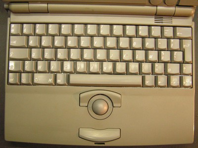 Apple : Mac PowerBook 100