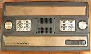Mattel Electronics : Intellivision modèle 5156