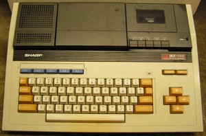 Sharp : MZ-700