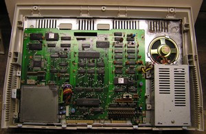 Sharp : MZ-700