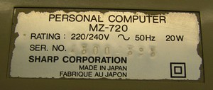 Sharp : MZ-700