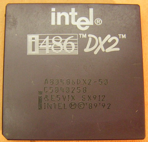 Intel : i486 DX2-50