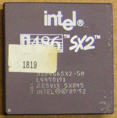 Intel : i486 SX2-50