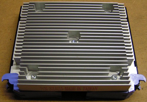 Intel : Pentium III Xeon 550